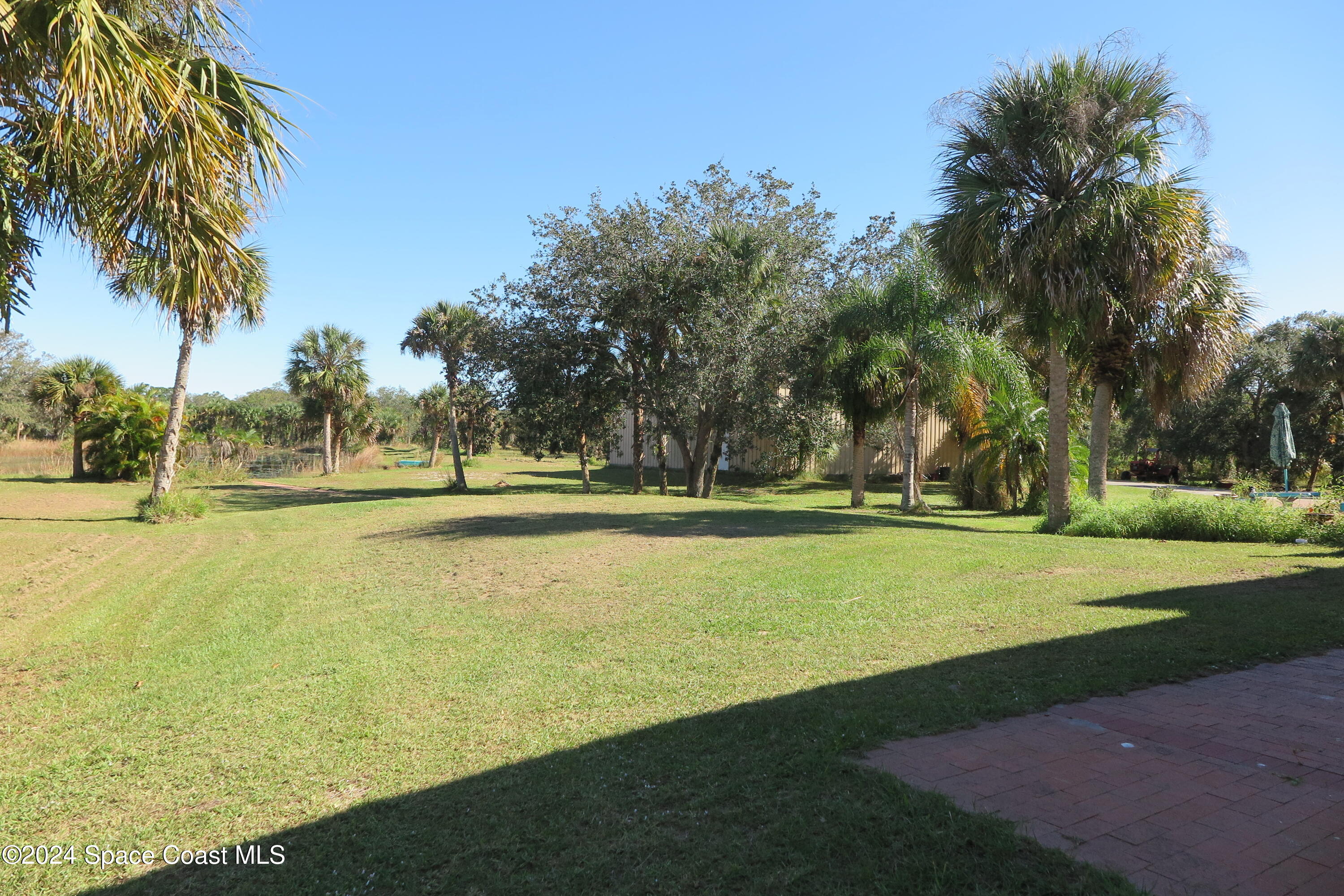 9385 Fleming Grant Road Micco, FL 32976 - Photo 17 of 21 IMG_1465