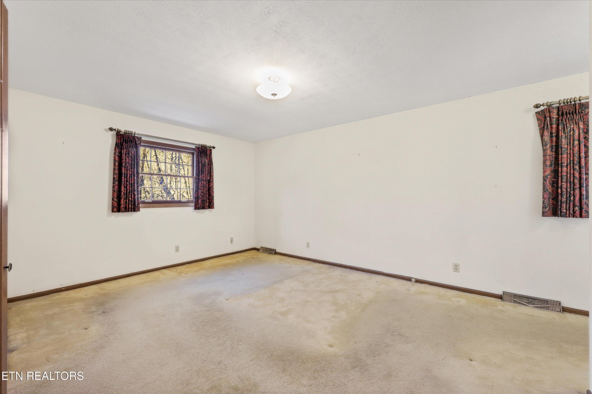 104 Windgate Road Oak Ridge, TN 37830 - Photo 18 of 37 Gallery Image 18
