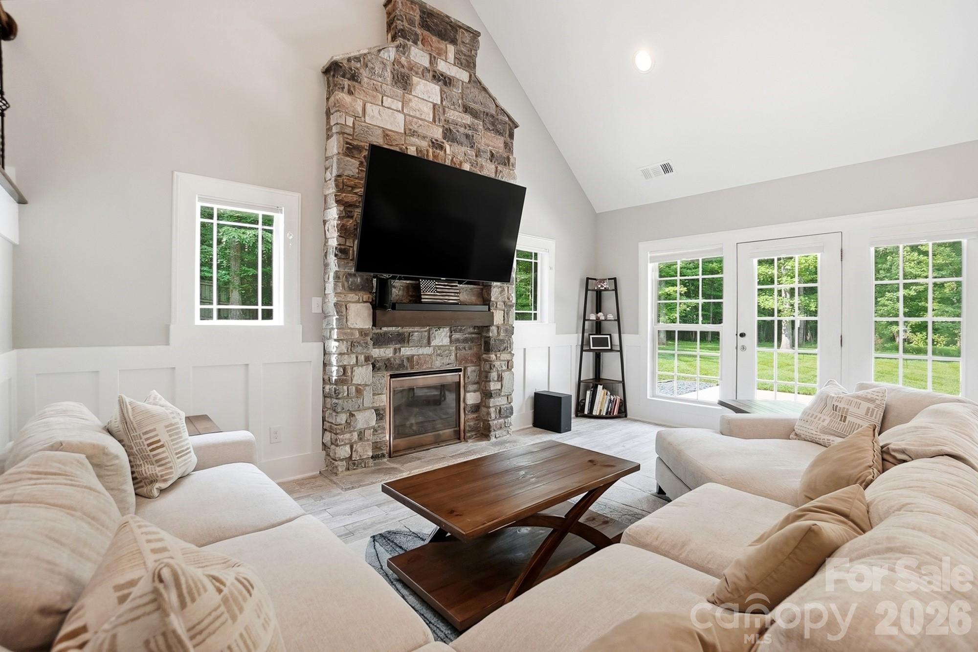 9151 Vagabond Road Charlotte, NC 28227 - Photo 6 of 48