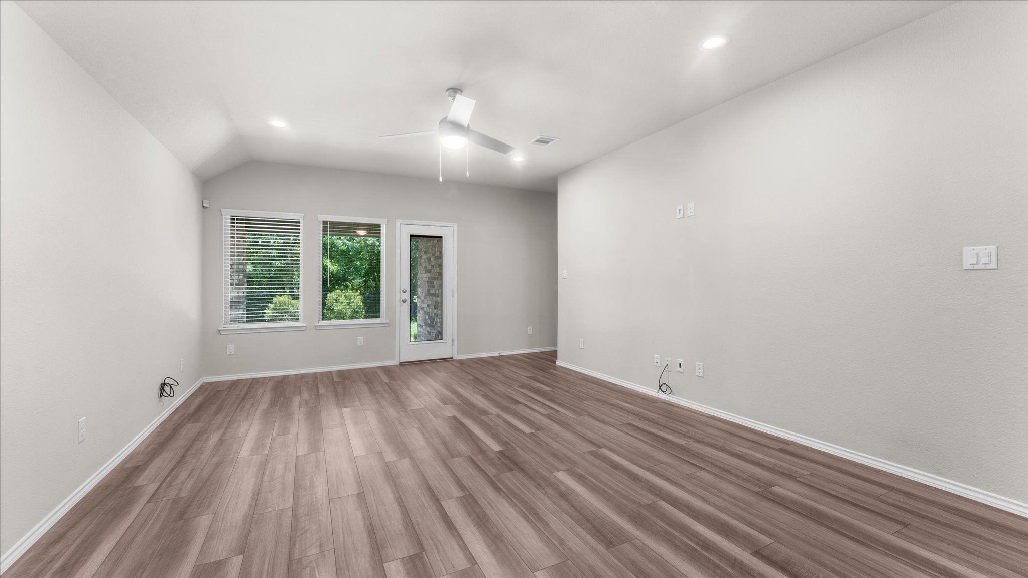 9257 Inland Leather Lane Conroe, TX 77385 - Photo 15 of 39