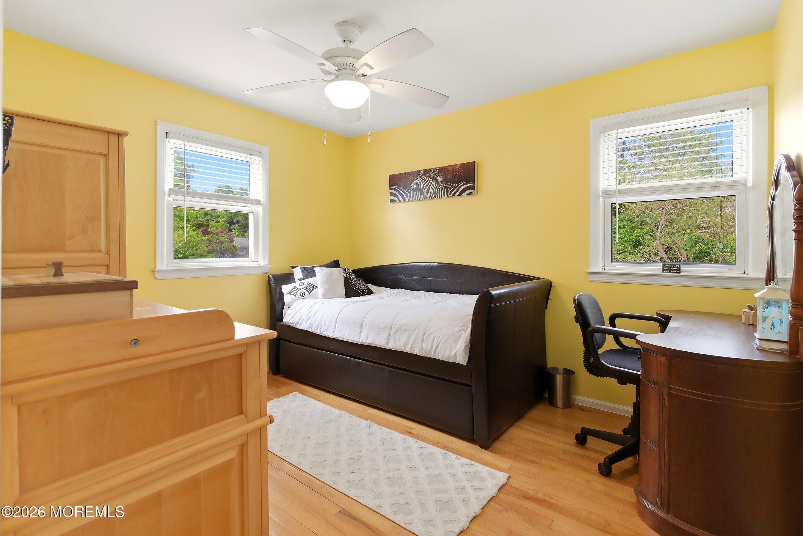 822 York Road Brick, NJ 08724 - Photo 19 of 37 a bedroom with a bed and a desk