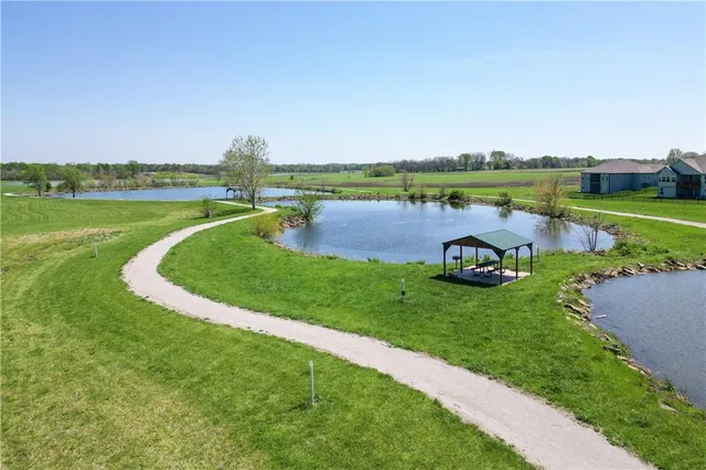 $579,500 | 12800 South Foxborough Court, Lee's Summit, MO 64086