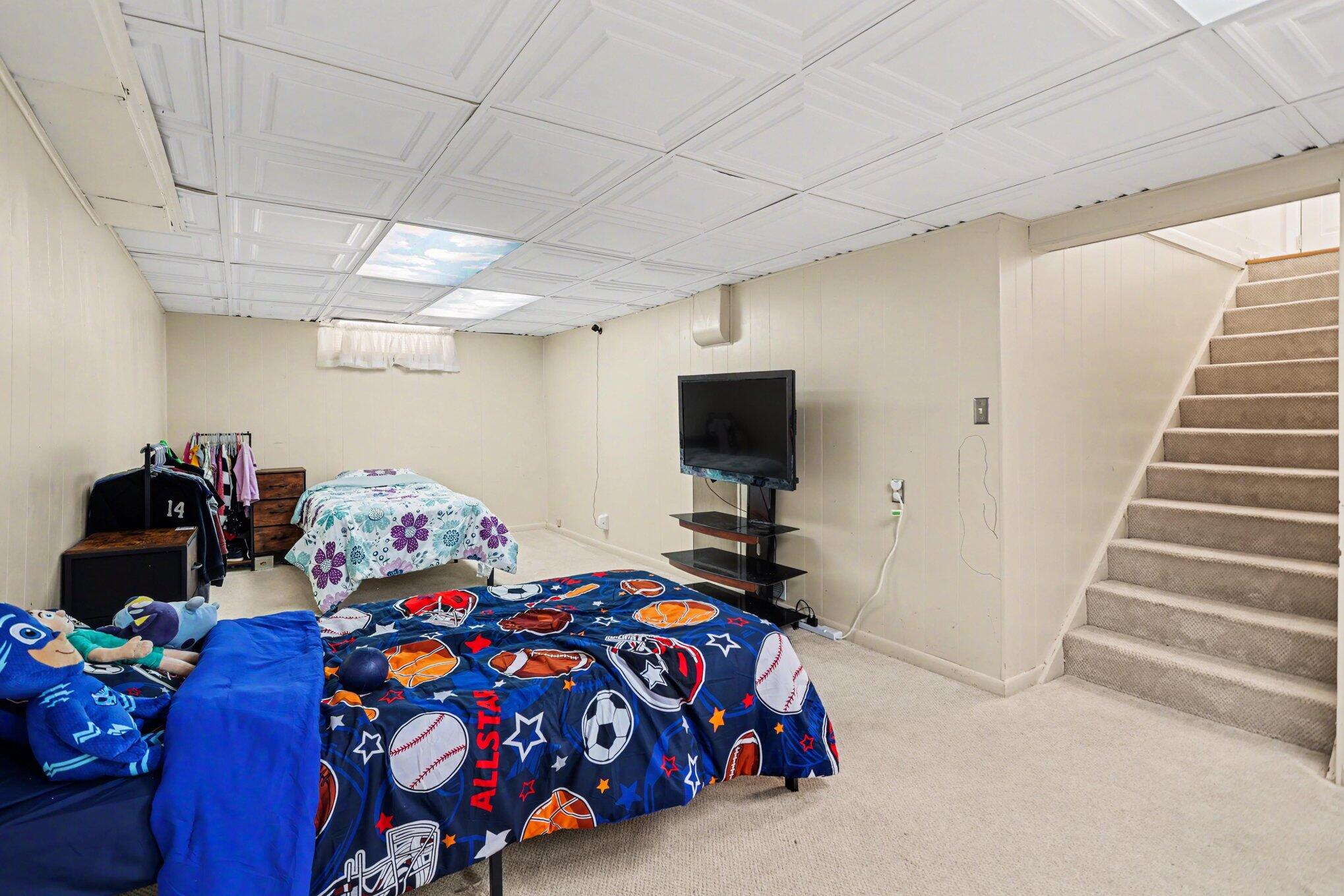 742 Riverside Drive Battle Creek, MI 49015 - Photo 7 of 12 011_file_2096