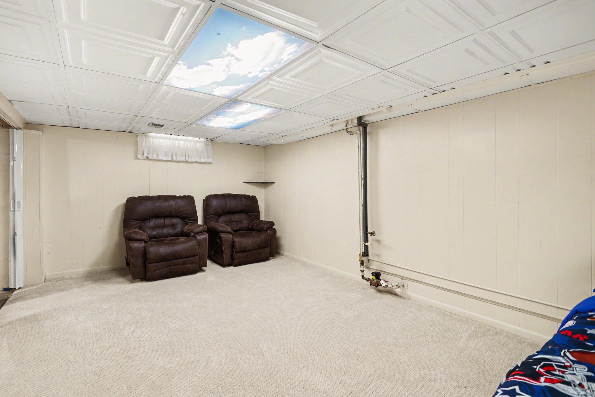 742 Riverside Drive Battle Creek, MI 49015 - Photo 8 of 12 013_file_5945