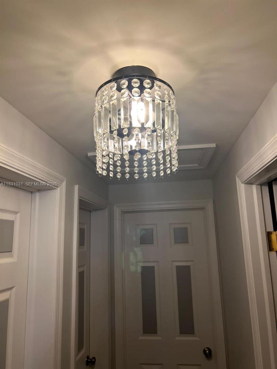 123 Rocky Road Lackawaxen, PA 18435 - Photo 36 of 39 a view of decorative light in a hallway