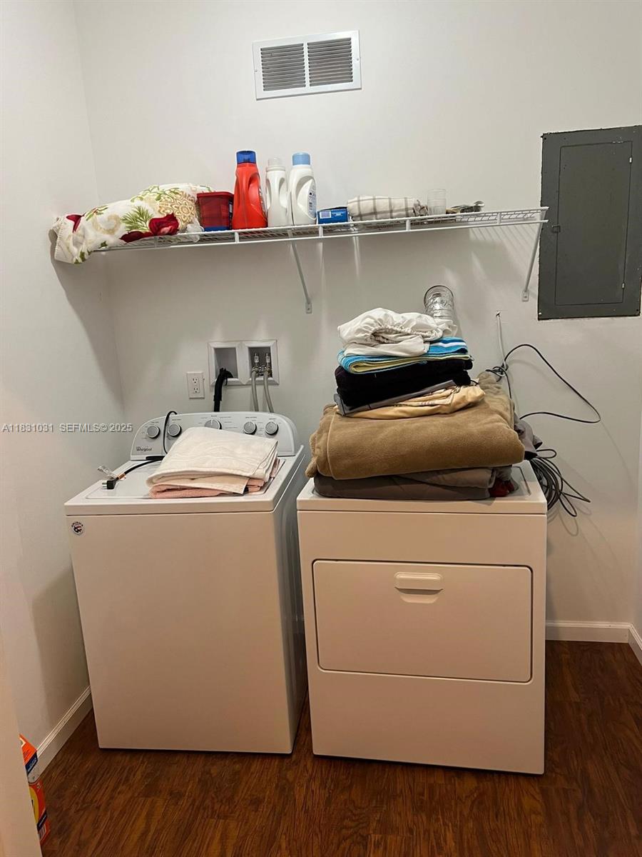 123 Rocky Road Lackawaxen, PA 18435 - Photo 39 of 39 a utility room with dryer and washer