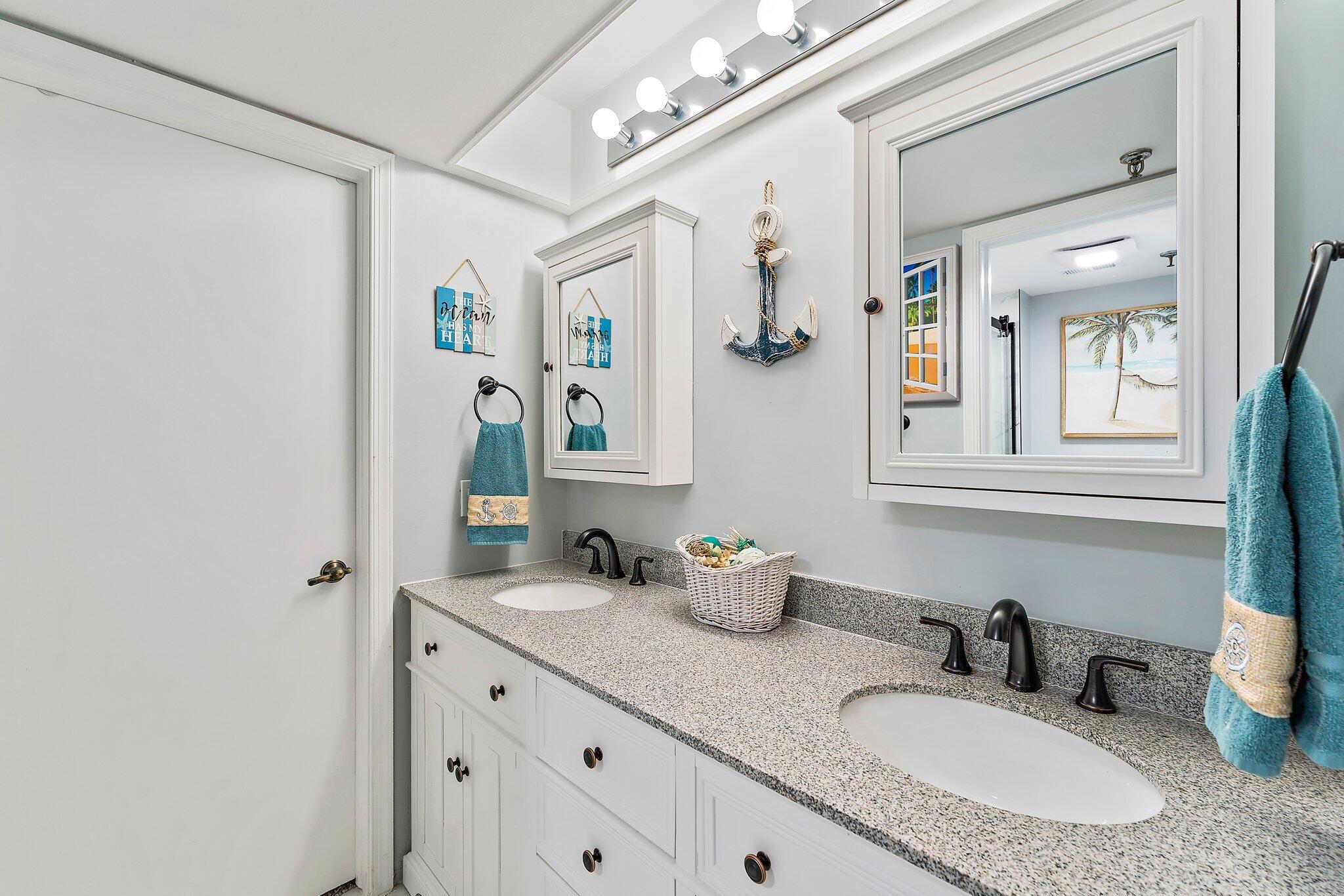 300 Golfview Road, Unit 502 North Palm Beach, FL 33408 - Photo 17 of 35 Updated Master Bathroom