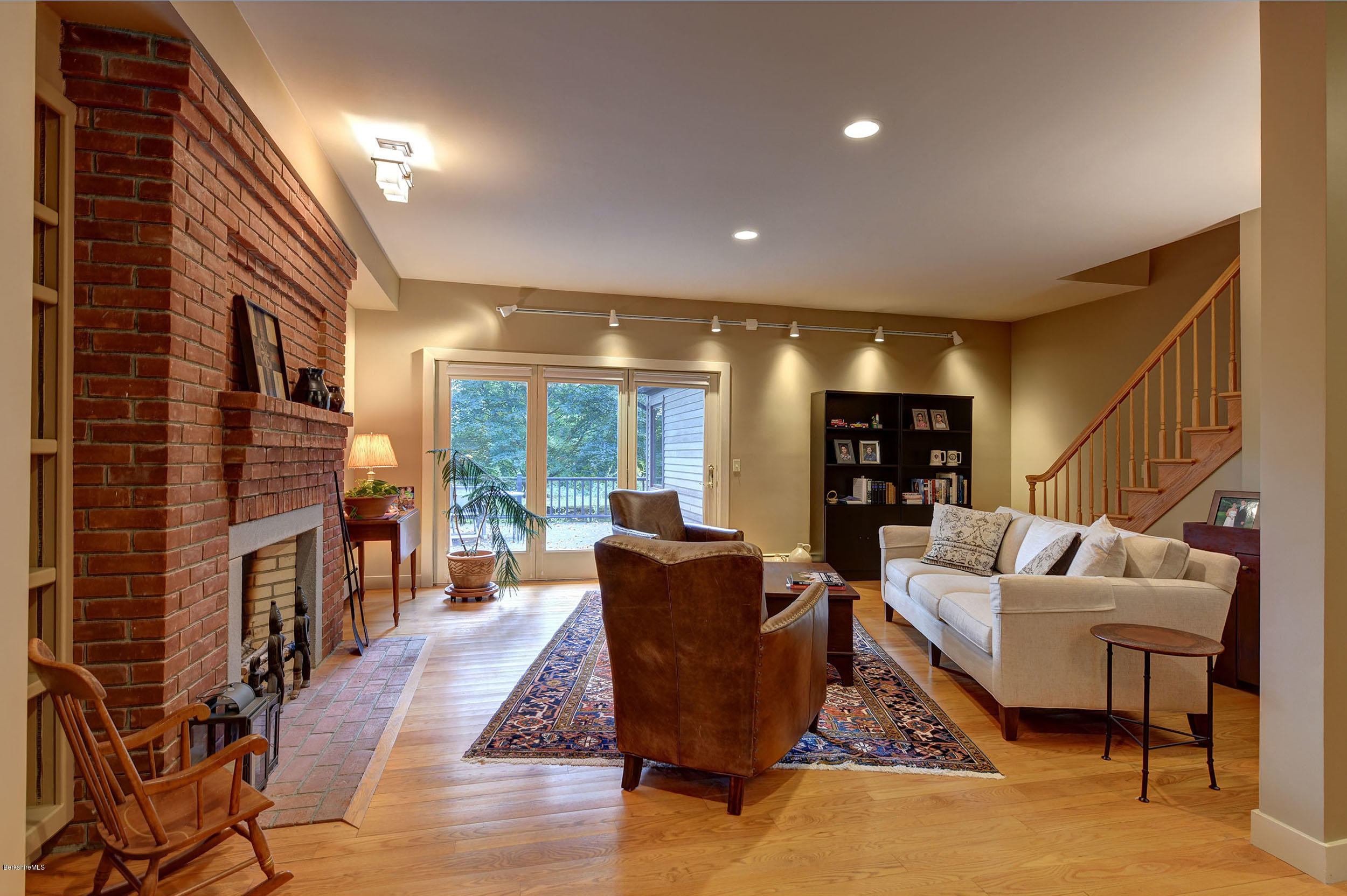 60 Hurlburt Road Great Barrington, MA 01230 - Photo 13 of 38 13 Living Room (2)
