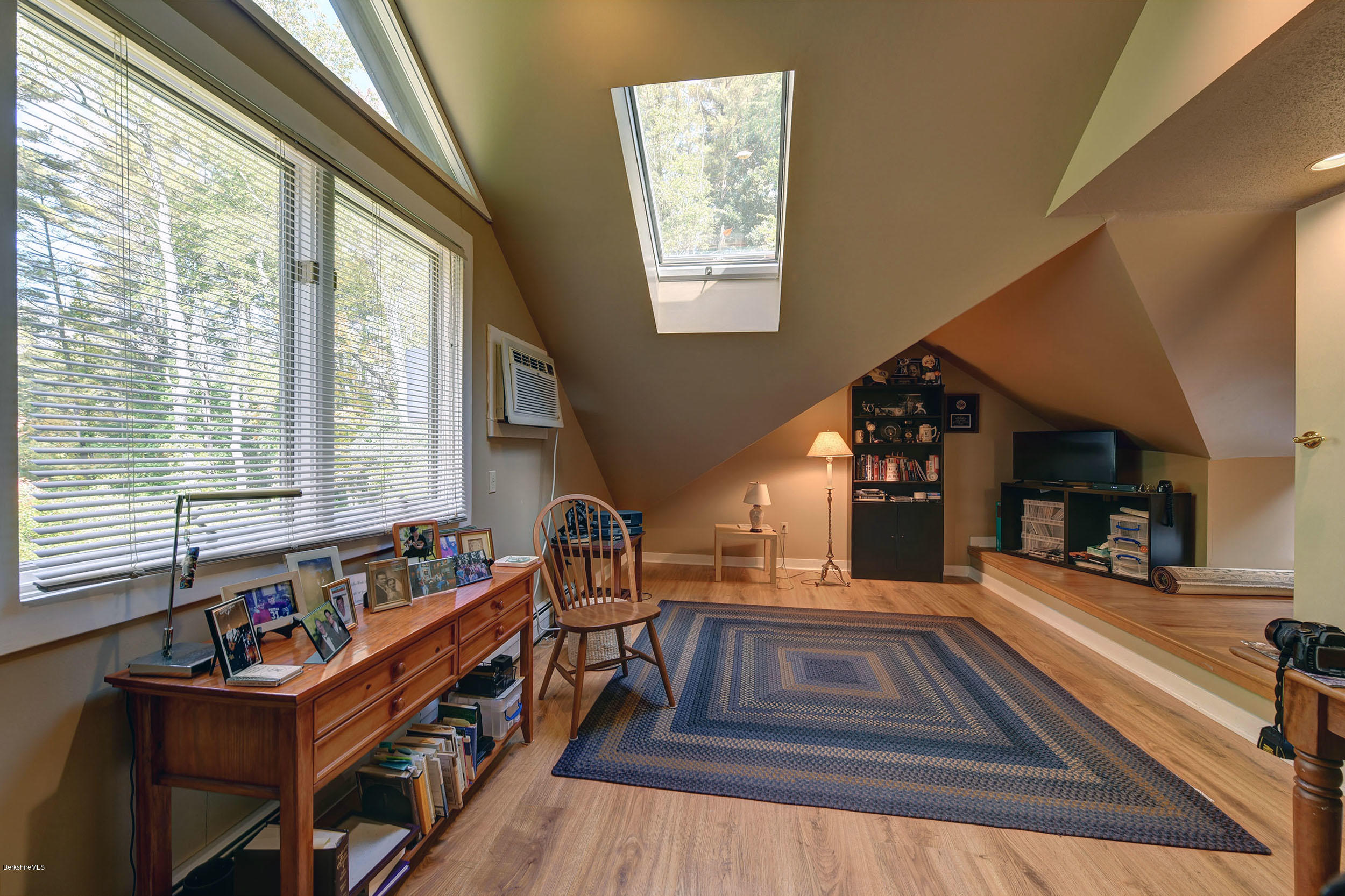 60 Hurlburt Road Great Barrington, MA 01230 - Photo 25 of 38 25secondfloorloft