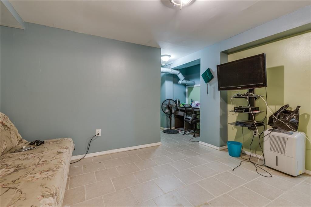 174 Patchen Avenue Brooklyn, NY 11221 - Photo 18 of 26