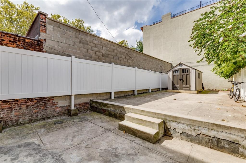 174 Patchen Avenue Brooklyn, NY 11221 - Photo 10 of 26
