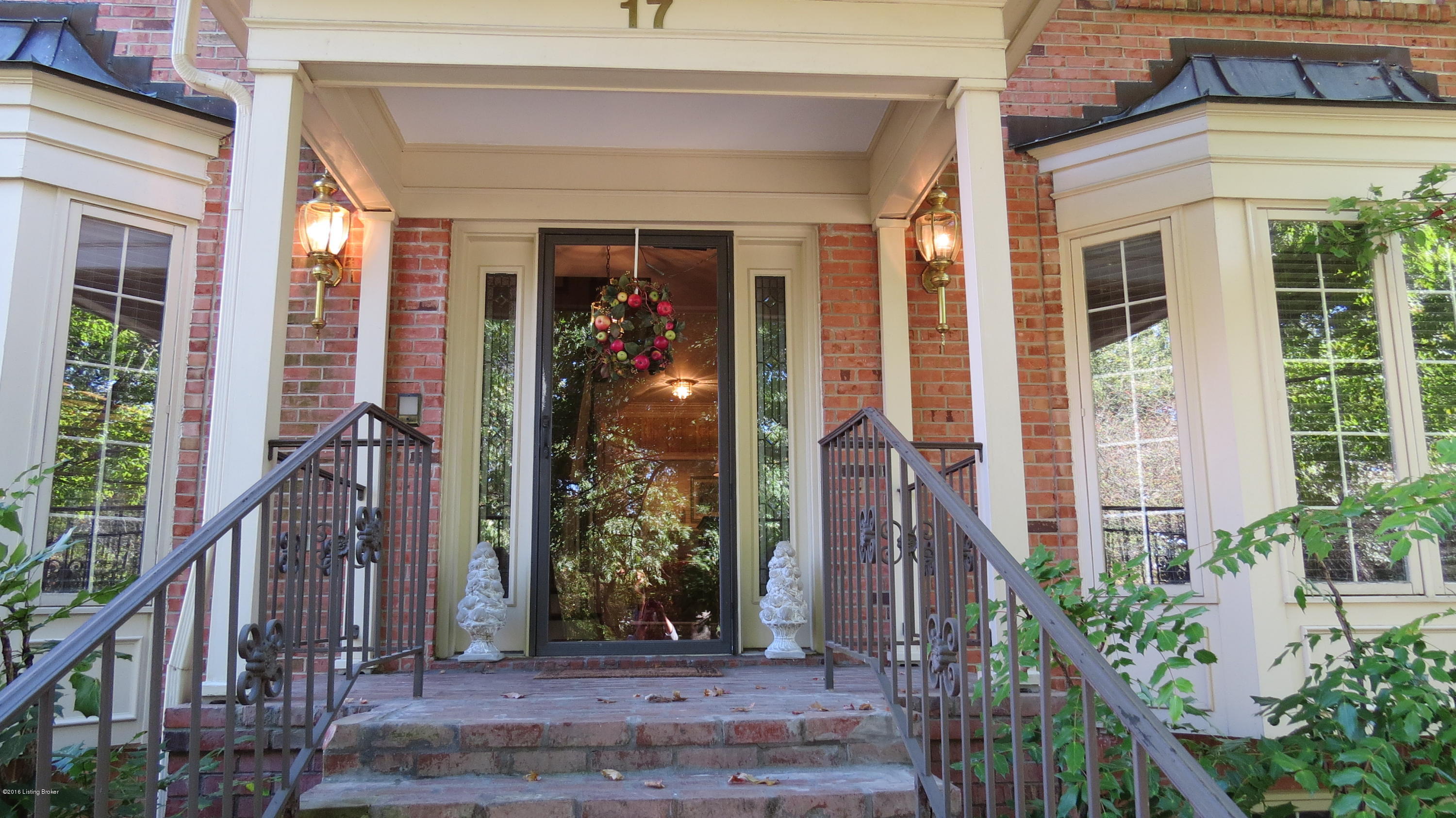 17 Riding Ridge Road Prospect, KY 40059 - Photo 2 of 52 IMG_0060
