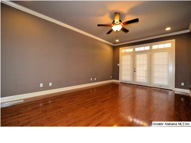 315 Christopher Cove Sterrett, AL 35147 - Photo 15 of 32