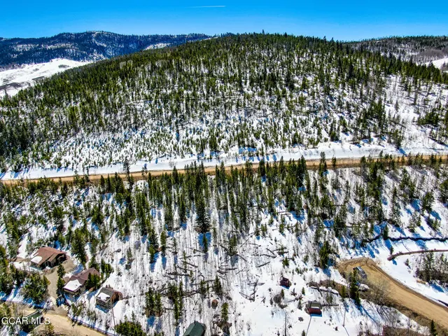 a view of a lake with houses