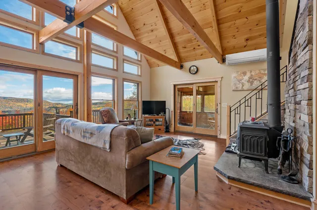 $750,000 | 160 Fuller Hill Road, Bryant Pond, ME 04219