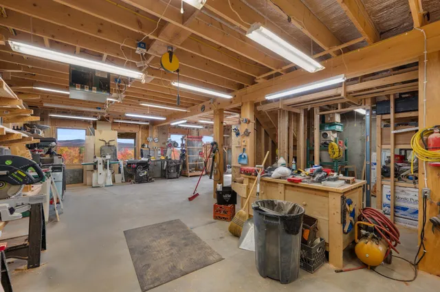 $750,000 | 160 Fuller Hill Road, Bryant Pond, ME 04219