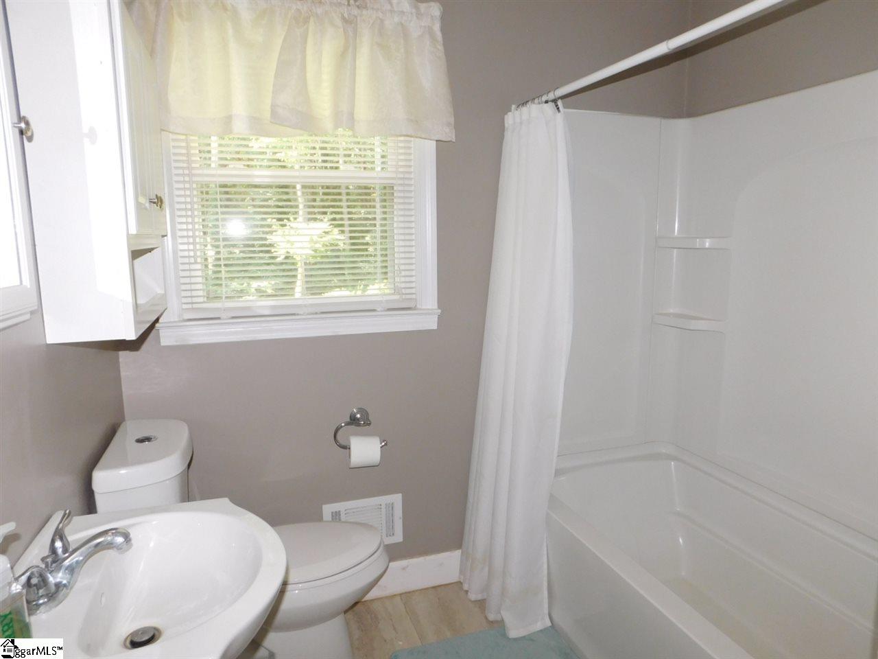 253 Sunset Boulevard Clinton, SC 29325 - Photo 20 of 28 Gallery Image 20