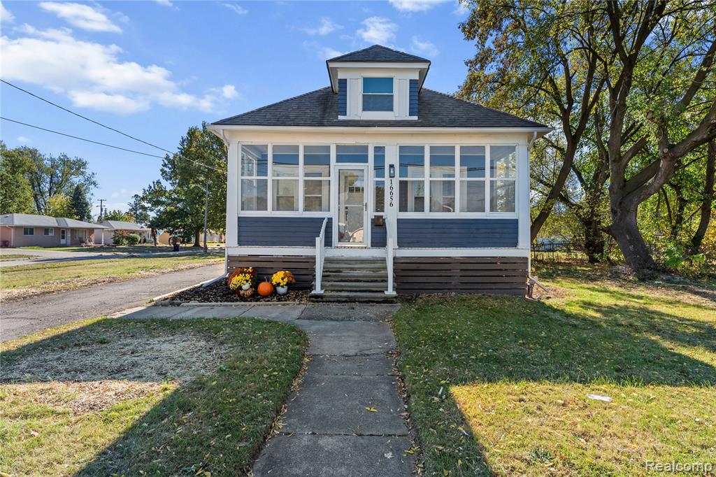 16656 Frazho Road Roseville, MI 48066 - Photo 38 of 41 Gallery Image 38