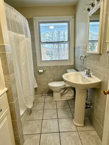 $2,300 | 11 Sugar Wood Lane, Grantham, NH 03753