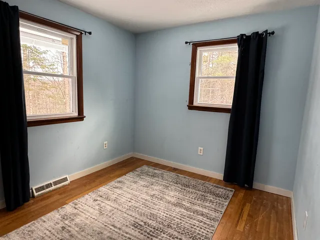 $2,300 | 11 Sugar Wood Lane, Grantham, NH 03753