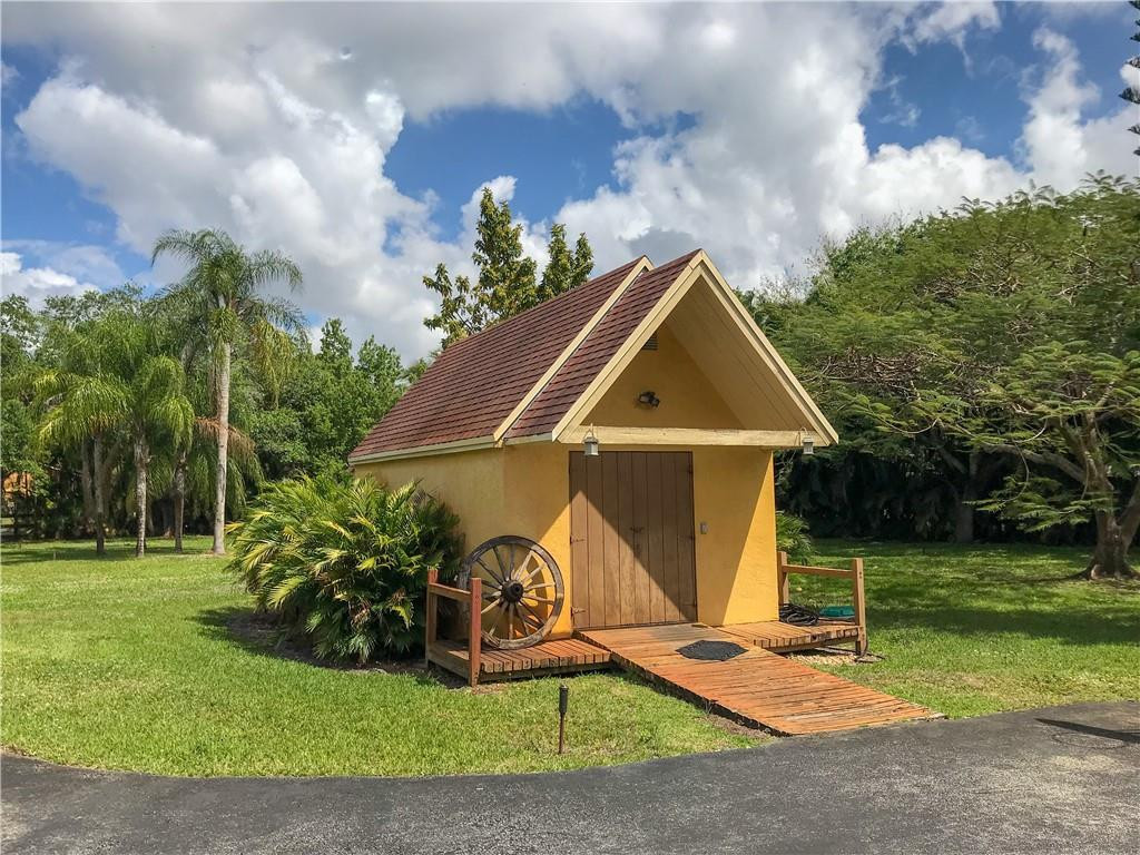 5400 Southwest 145th Avenue Southwest Ranches, FL 33330 - Photo 18 of 26 Photo 19