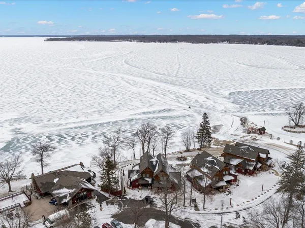 $749,000 | 6906 Beach View Lane Northwest, Walker, MN 56484