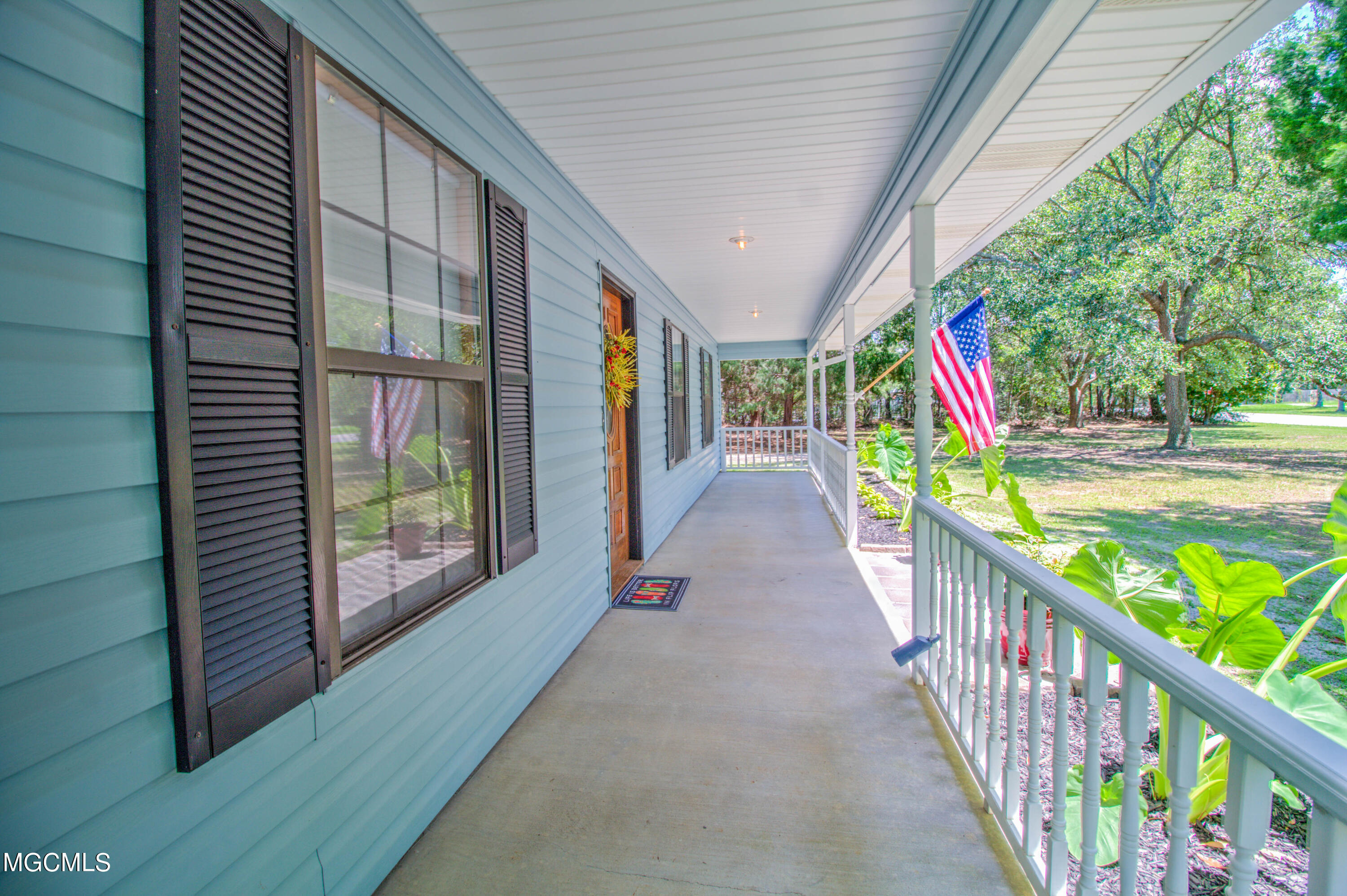 7901 Peabody Road Ocean Springs, MS 39564 - Photo 2 of 24 IMG_7218_19_20