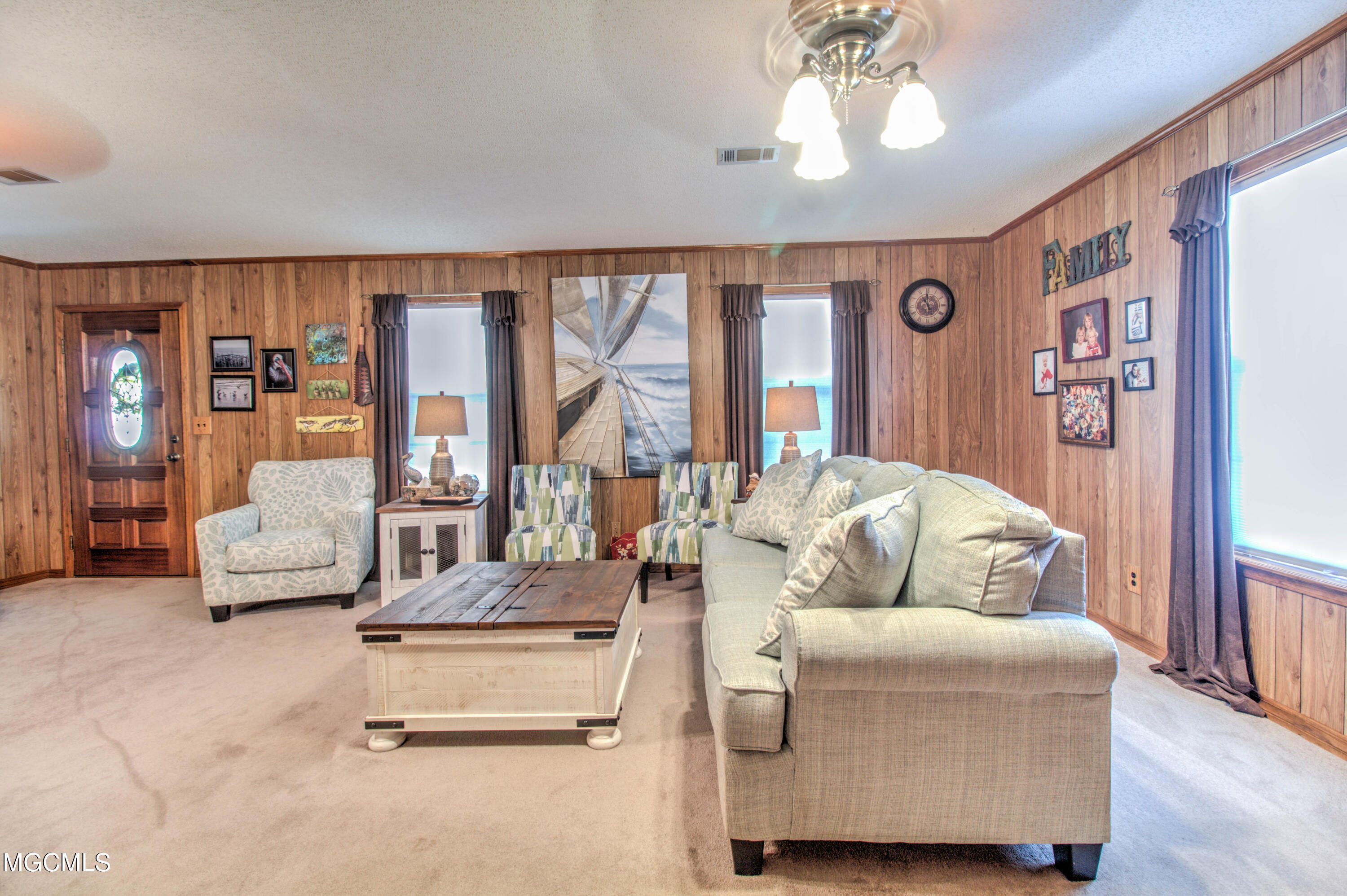7901 Peabody Road Ocean Springs, MS 39564 - Photo 5 of 24 IMG_7173_4_5