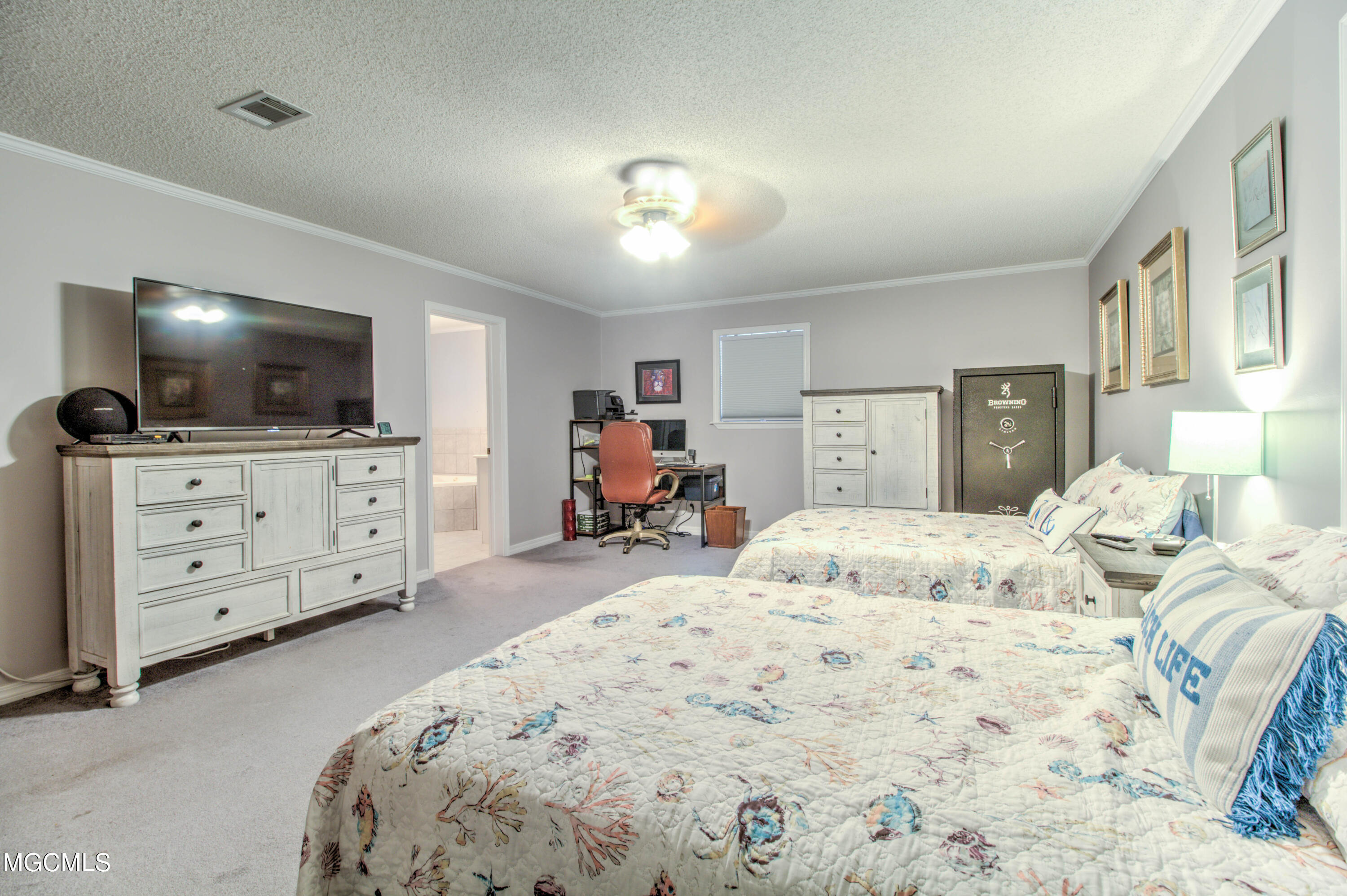 7901 Peabody Road Ocean Springs, MS 39564 - Photo 9 of 24 IMG_7137_8_9