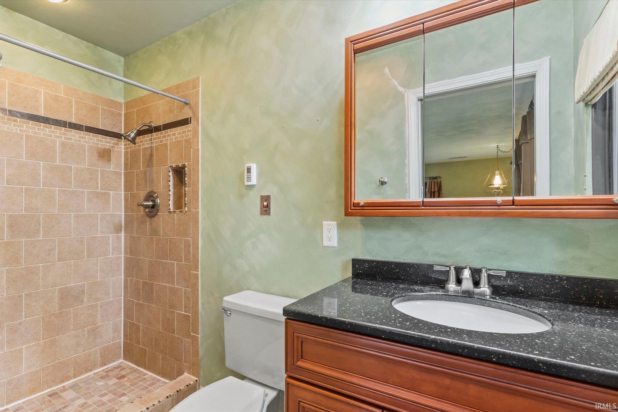 5465 North Feather Valley Road Fremont, IN 46737 - Photo 21 of 45 Gallery Image 21