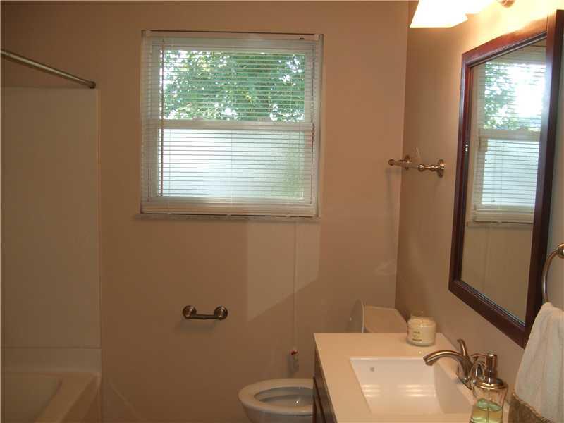 8705 Maze Road Indianapolis, IN 46259 - Photo 19 of 20 Gallery Image 19