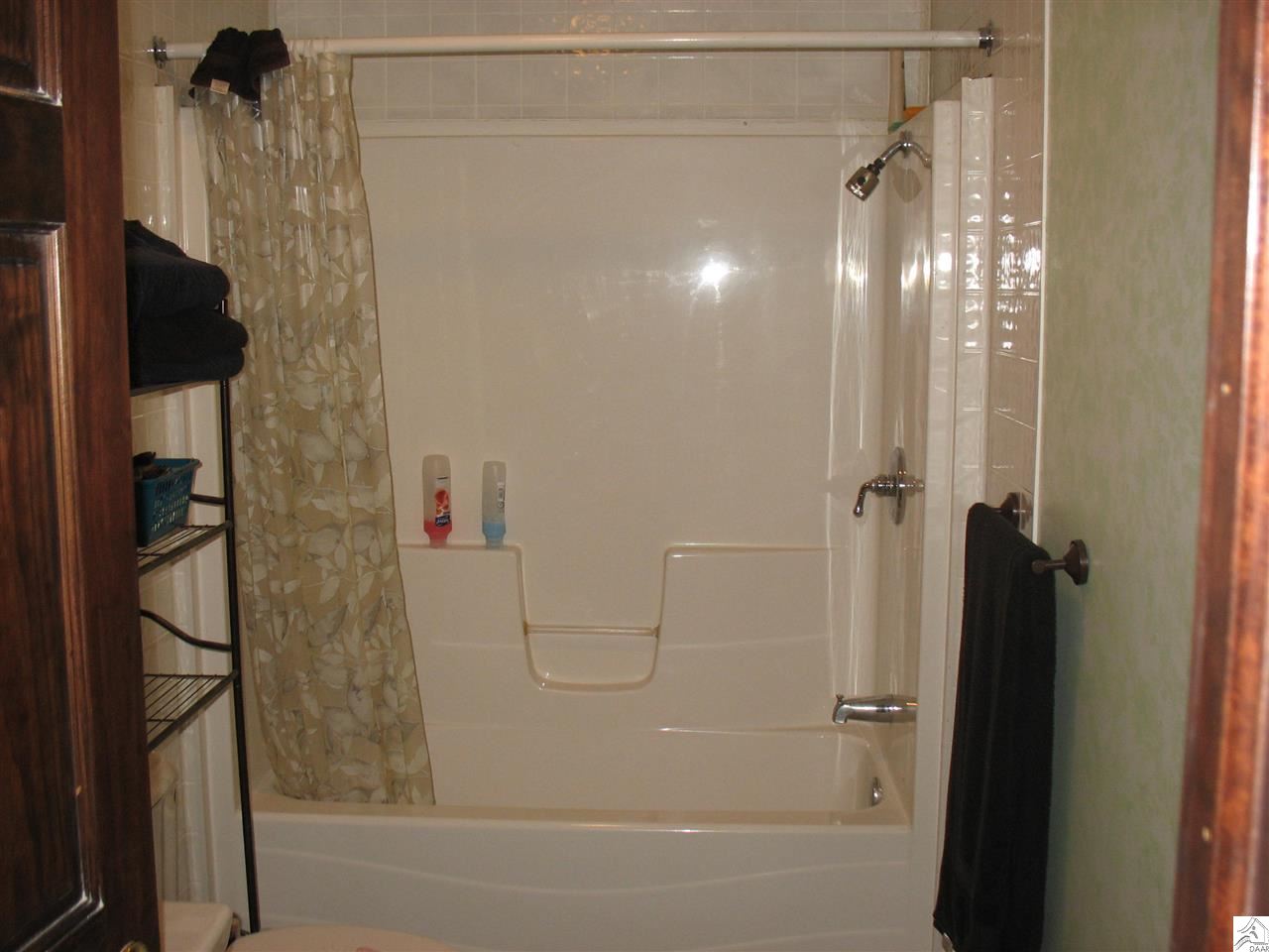 8341 Pequaywan Lake Road Duluth, MN 55803 - Photo 9 of 17 Main Bath