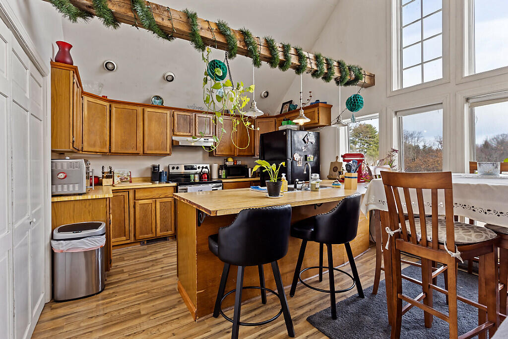 206 Maxcy's Mill Road Windsor, ME 04363 - Photo 12 of 92 40_BP5A0786_DxO_mls