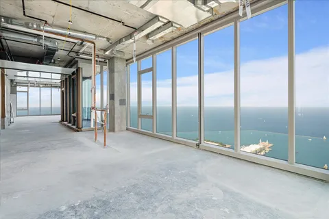 $7,999,000 | 363 East Wacker Drive, Unit 9101, Chicago, IL 60601