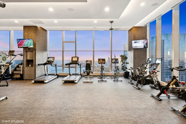 $7,999,000 | 363 East Wacker Drive, Unit 9101, Chicago, IL 60601
