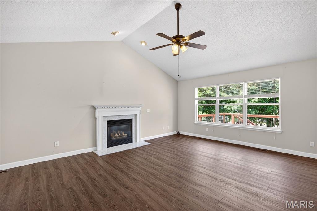 1429 Granite Ridge Drive St. Peters, MO 63303 - Photo 8 of 46