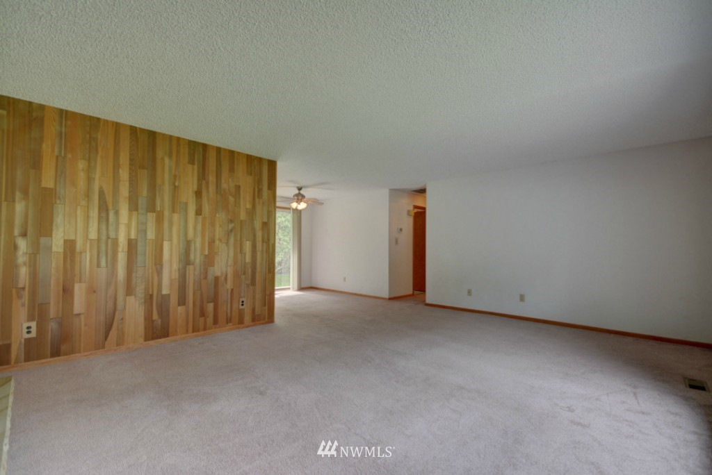 235 West Troxell Road Oak Harbor, WA 98277 - Photo 12 of 25 Gallery Image 12