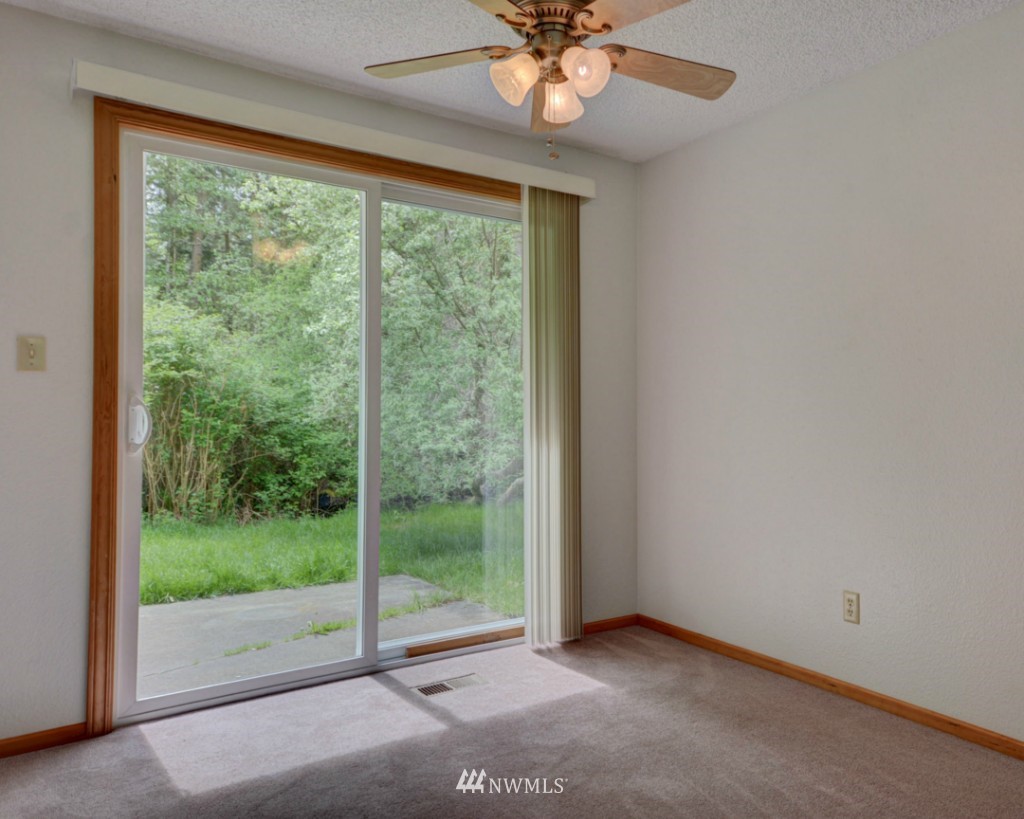235 West Troxell Road Oak Harbor, WA 98277 - Photo 14 of 25 Gallery Image 14