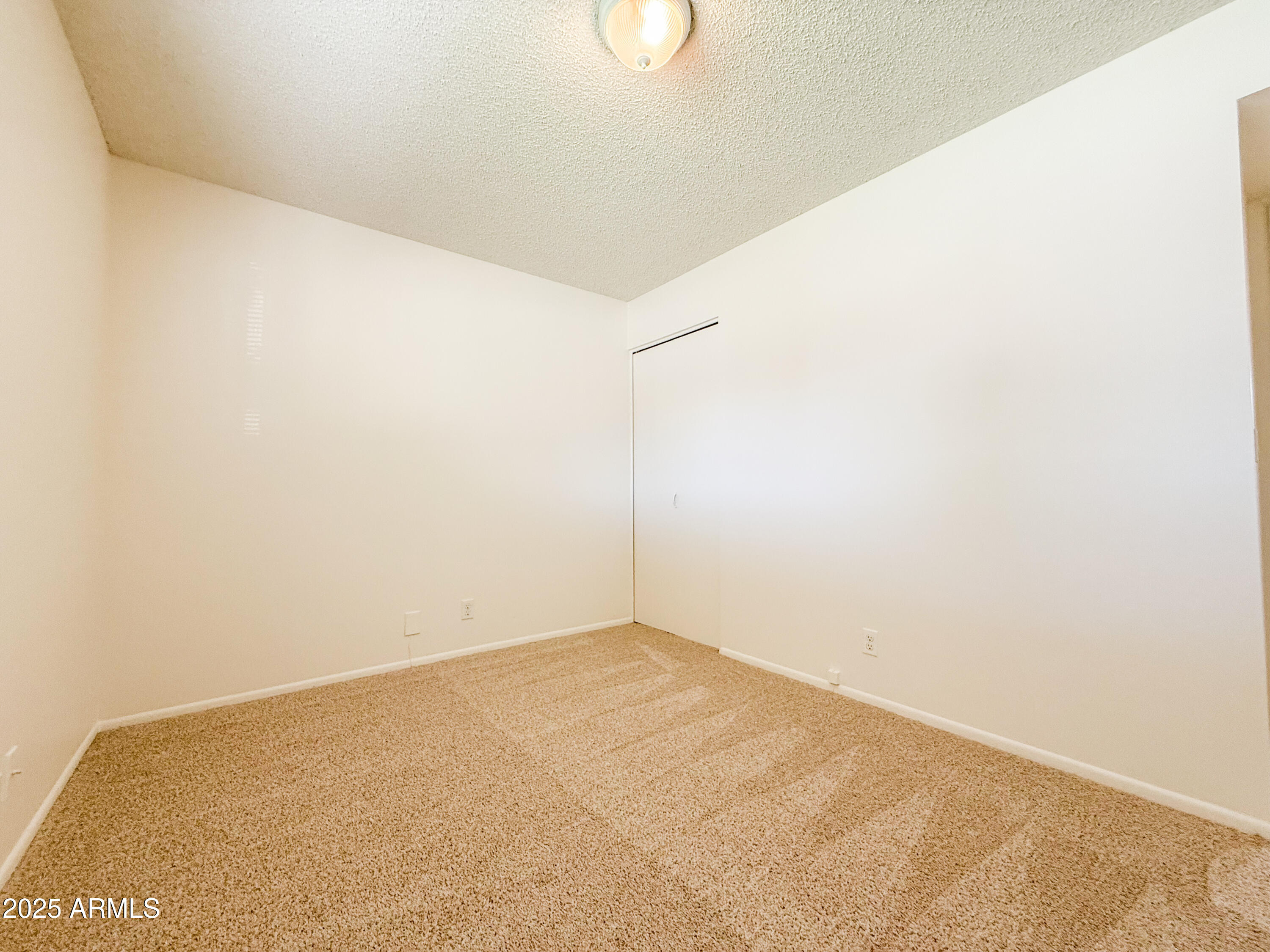 834 West 10th Street Tempe, AZ 85281 - Photo 13 of 26 IMG_4477