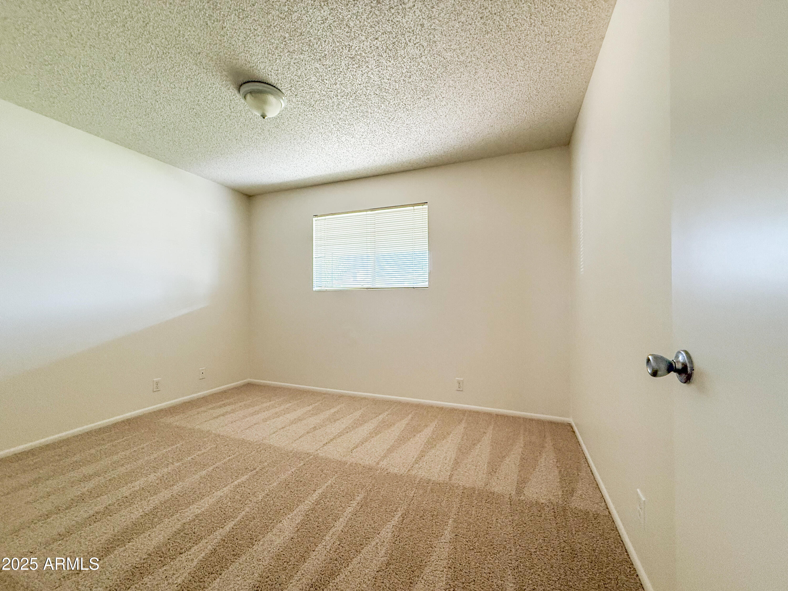 834 West 10th Street Tempe, AZ 85281 - Photo 15 of 26 IMG_4479