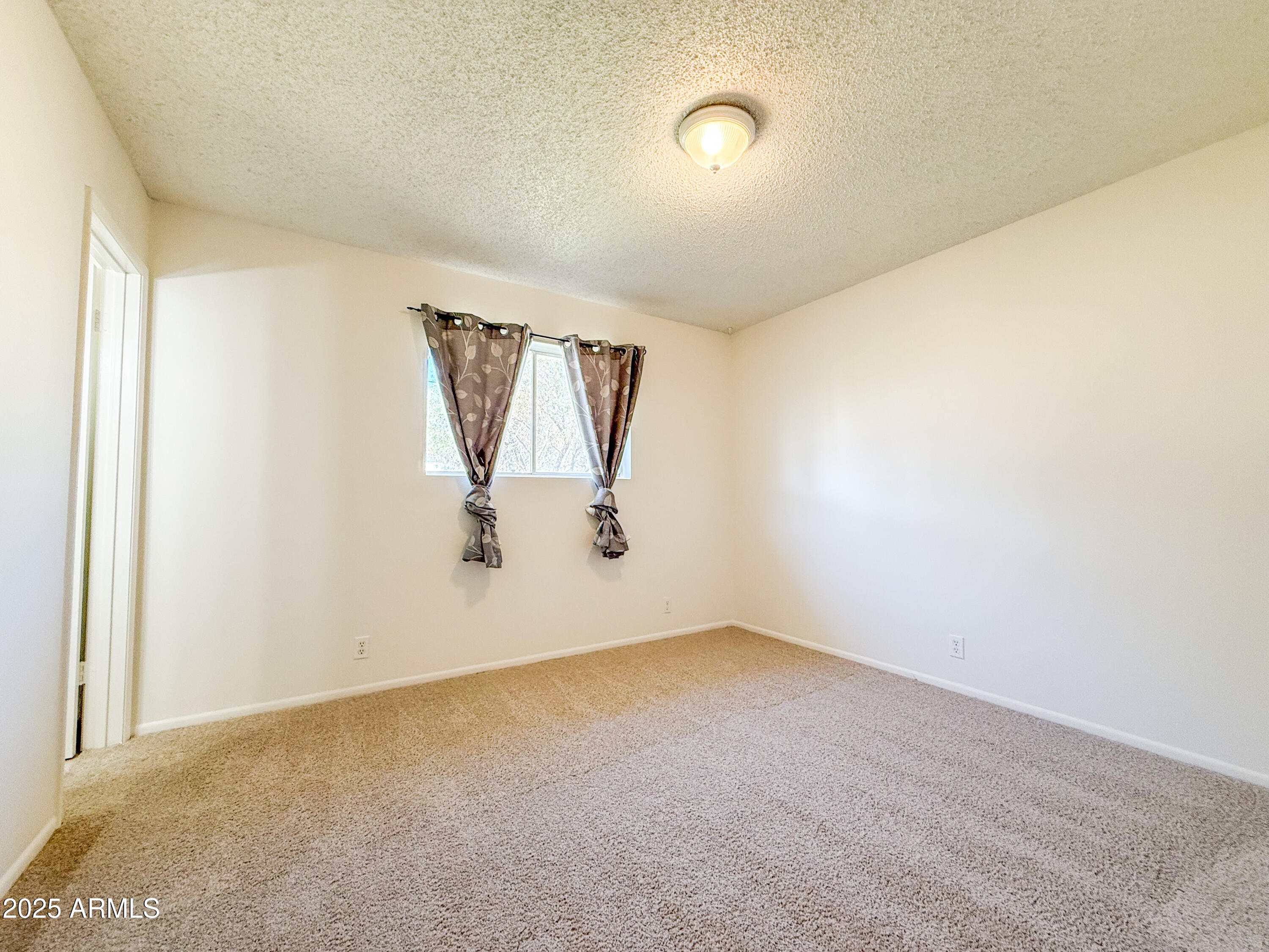 834 West 10th Street Tempe, AZ 85281 - Photo 17 of 26 IMG_4481