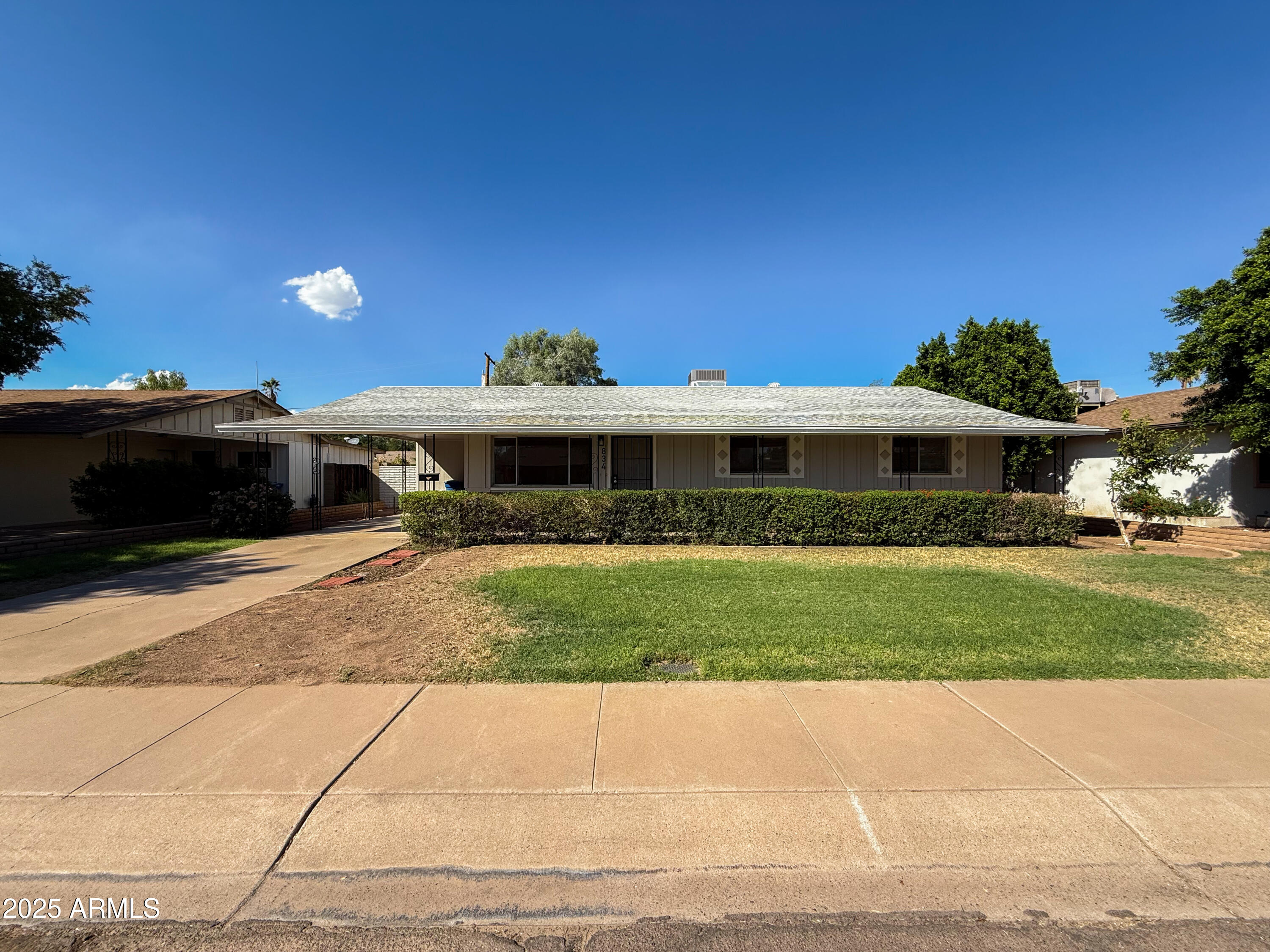 834 West 10th Street Tempe, AZ 85281 - Photo 2 of 26 2