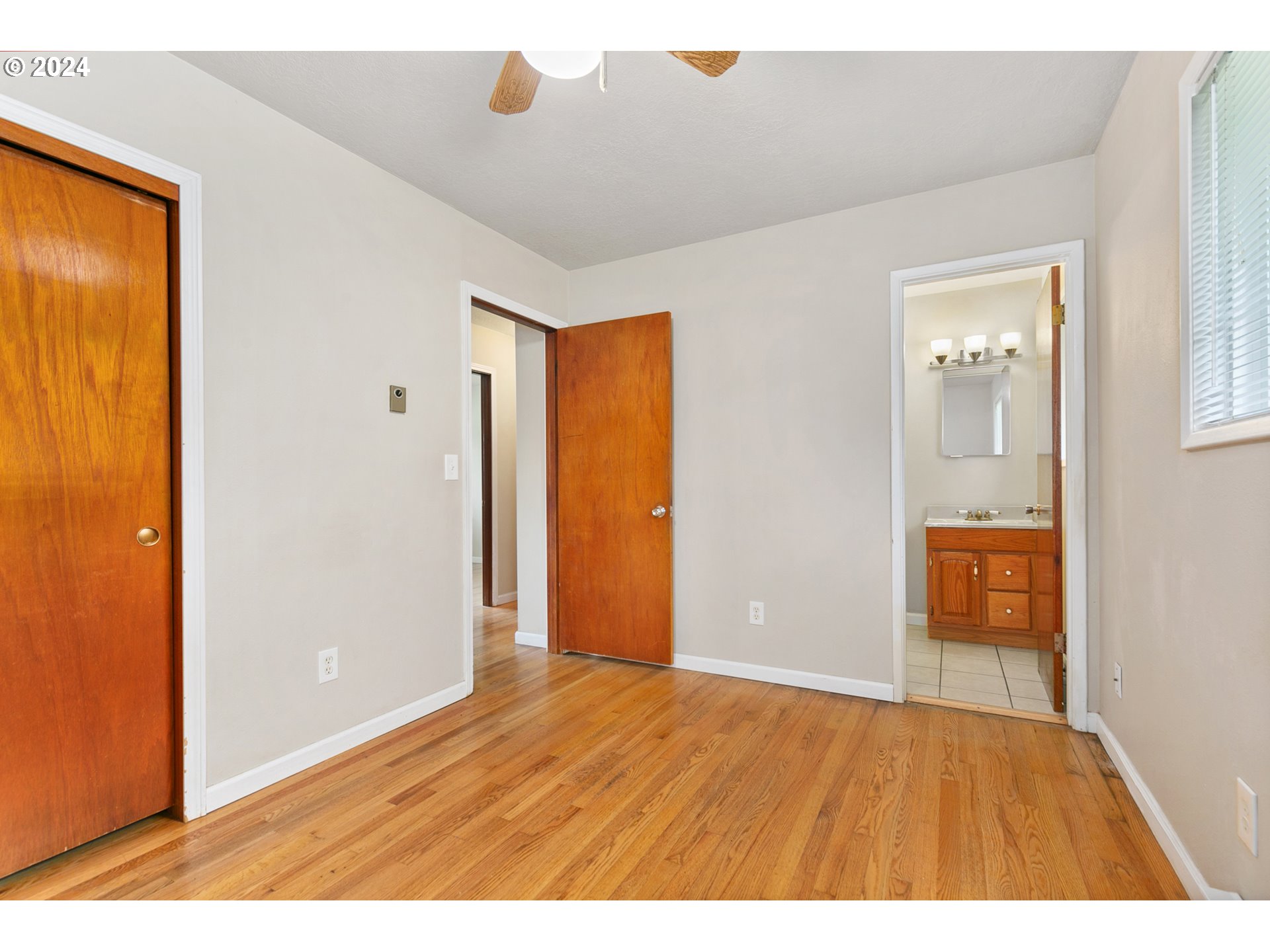 13675 Southeast King Road Happy Valley, OR 97086 - Photo 16 of 29 Gallery Image 16