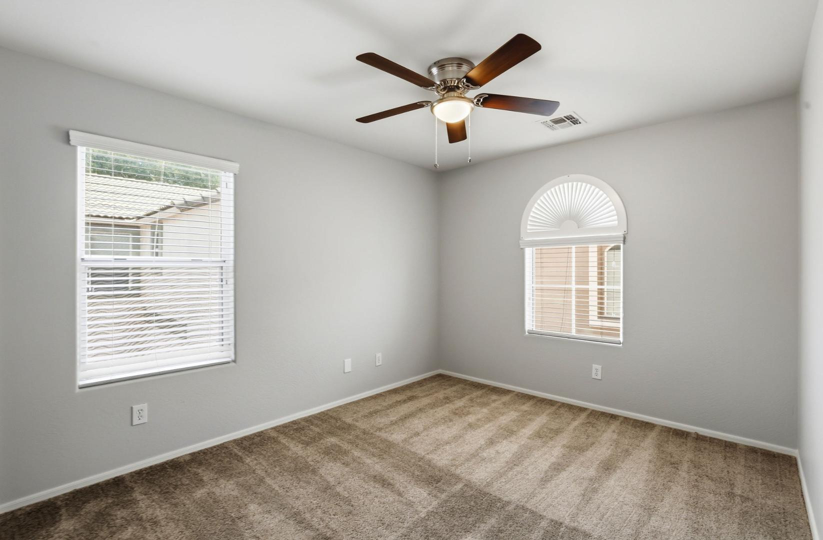 4043 East Milky Way Gilbert, AZ 85295 - Photo 17 of 30 Photo #17