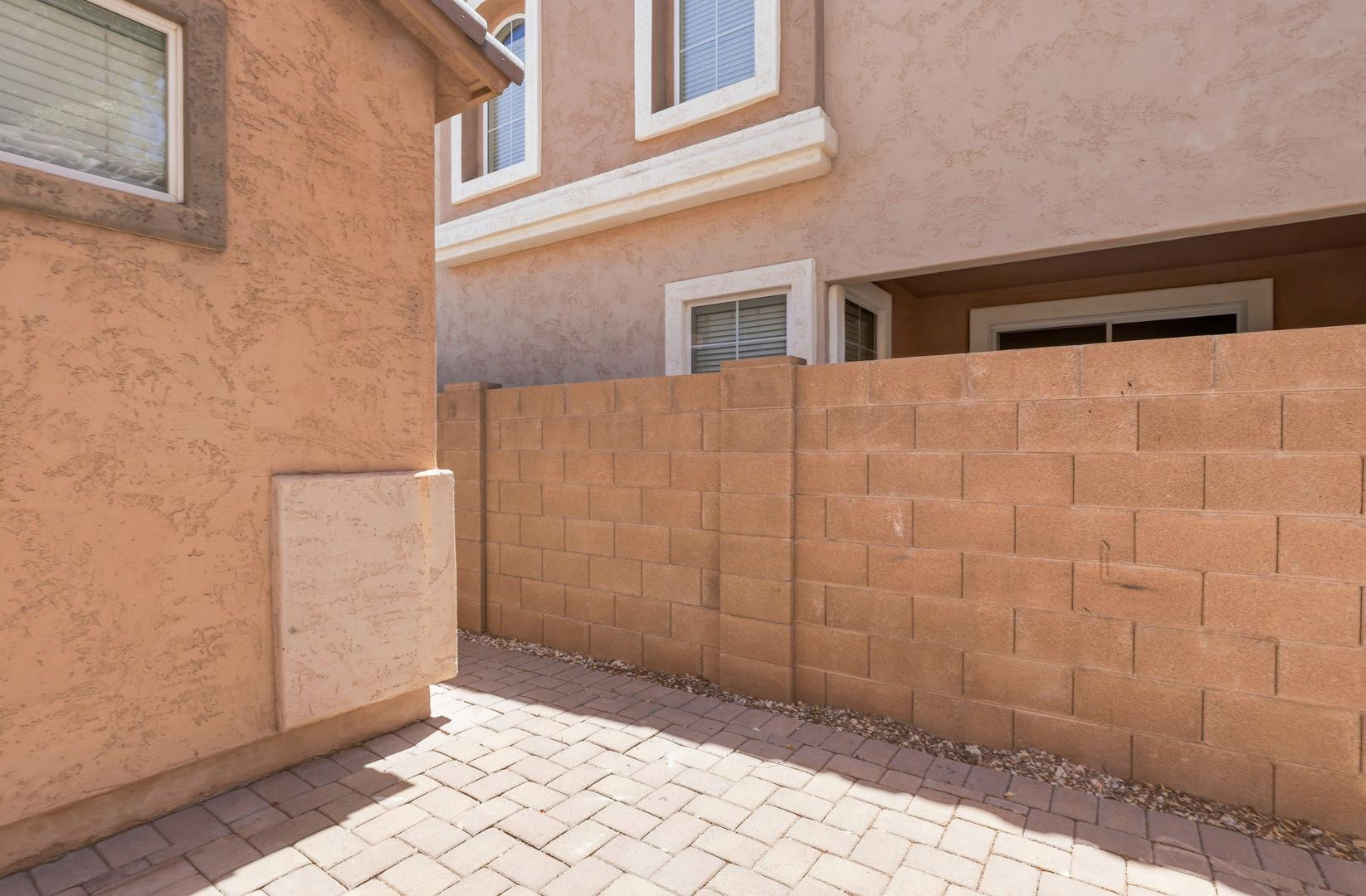 4043 East Milky Way Gilbert, AZ 85295 - Photo 27 of 30 Photo #27