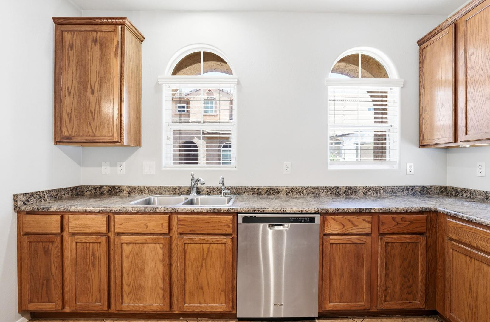 4043 East Milky Way Gilbert, AZ 85295 - Photo 9 of 30 Photo #9