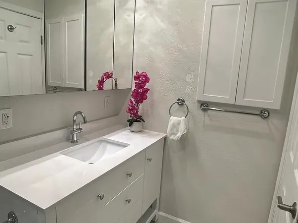 $6,450 | 101 Linden Avenue, San Bruno, CA 94066