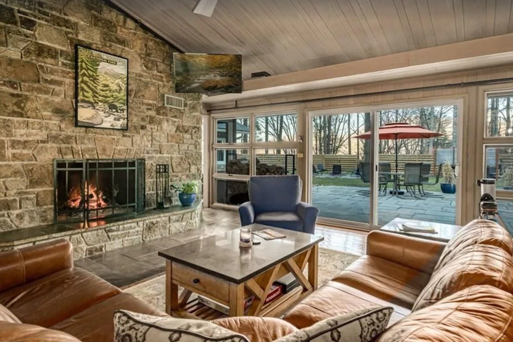 809 Highland Road Gatlinburg, TN 37738 - Photo 14 of 33 Gallery Image 14
