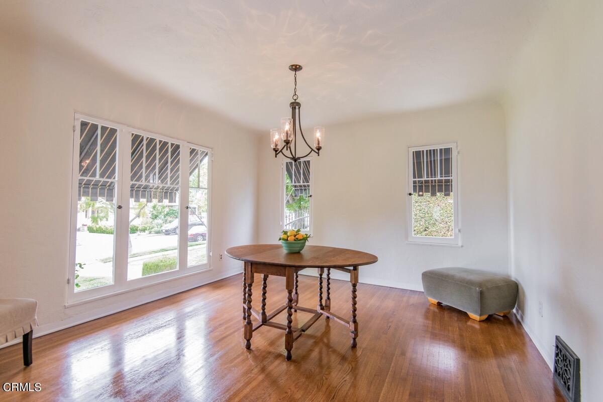 1843 Vistillas Road Altadena, CA 91001 - Photo 13 of 39 041221_Vistillas_Rd_JAS-0256_LowRes
