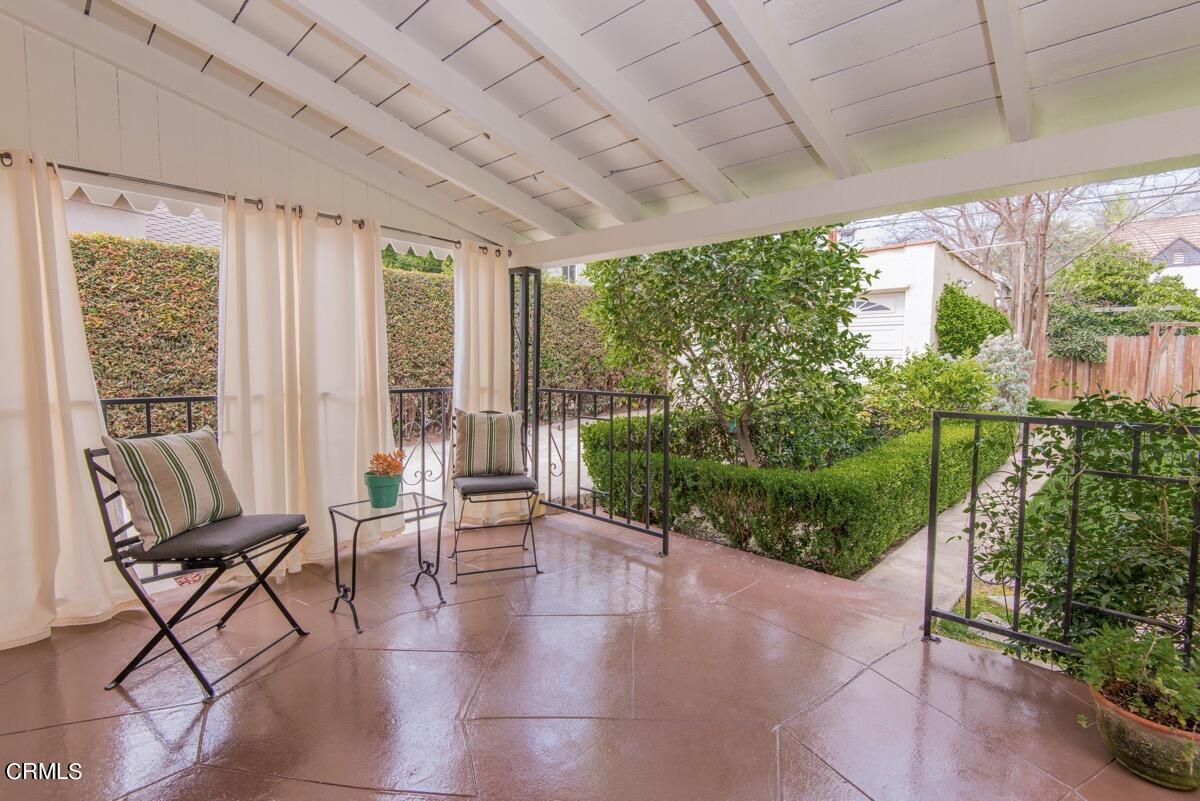 1843 Vistillas Road Altadena, CA 91001 - Photo 29 of 39 041221_Vistillas_Rd_JAS-0173_LowRes